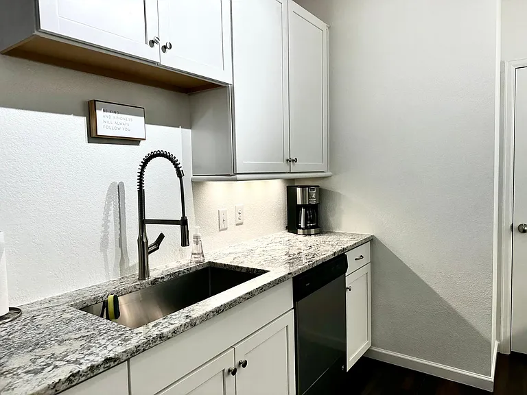 804 Summer Hawk Dr #8204 — Photo 5
