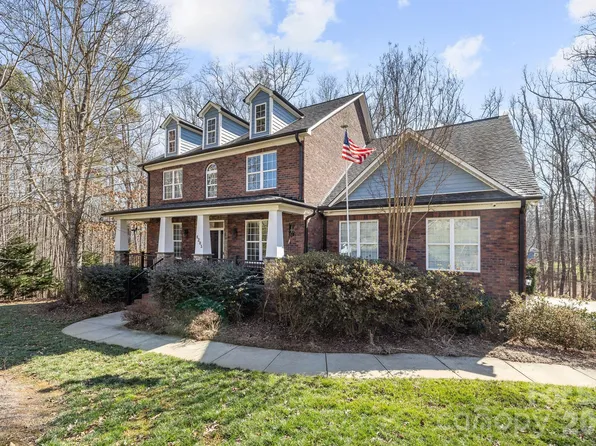 8205 Curico Ln, Mint Hill, NC 28227
