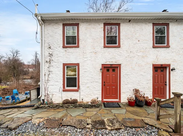 20 N Brandywine Ave, Coatesville, PA 19320