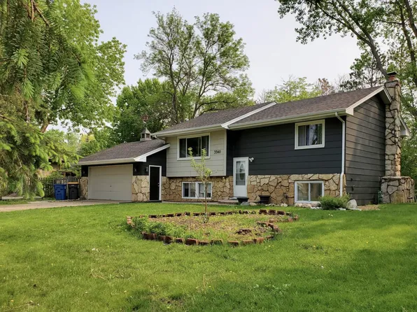 3560 Montmorency St, Vadnais Heights, MN 55110