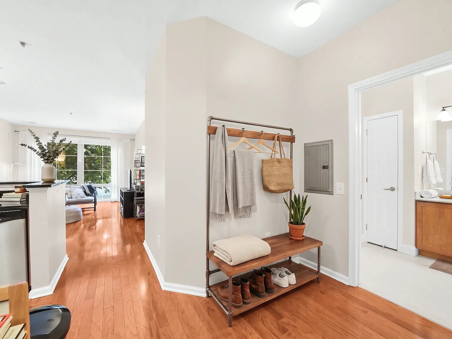 1 bed, $2,950 — Photo 2