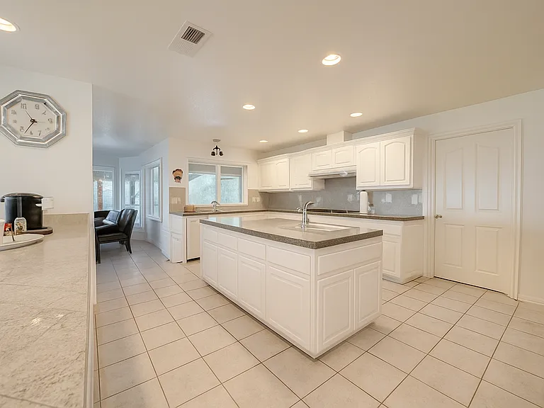 42980 Calle Montecillo — Photo 35