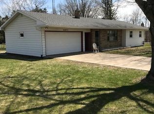4877 Bundy Rd, Coloma, MI 49038
