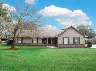 178 Center Dr, Rincon, GA 31326