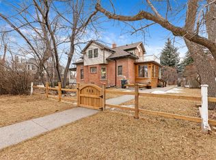 725 N Macleod Trl SW, High River, AB T1V1B8