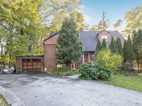 15 Wayne Way, White Plains, NY 10607