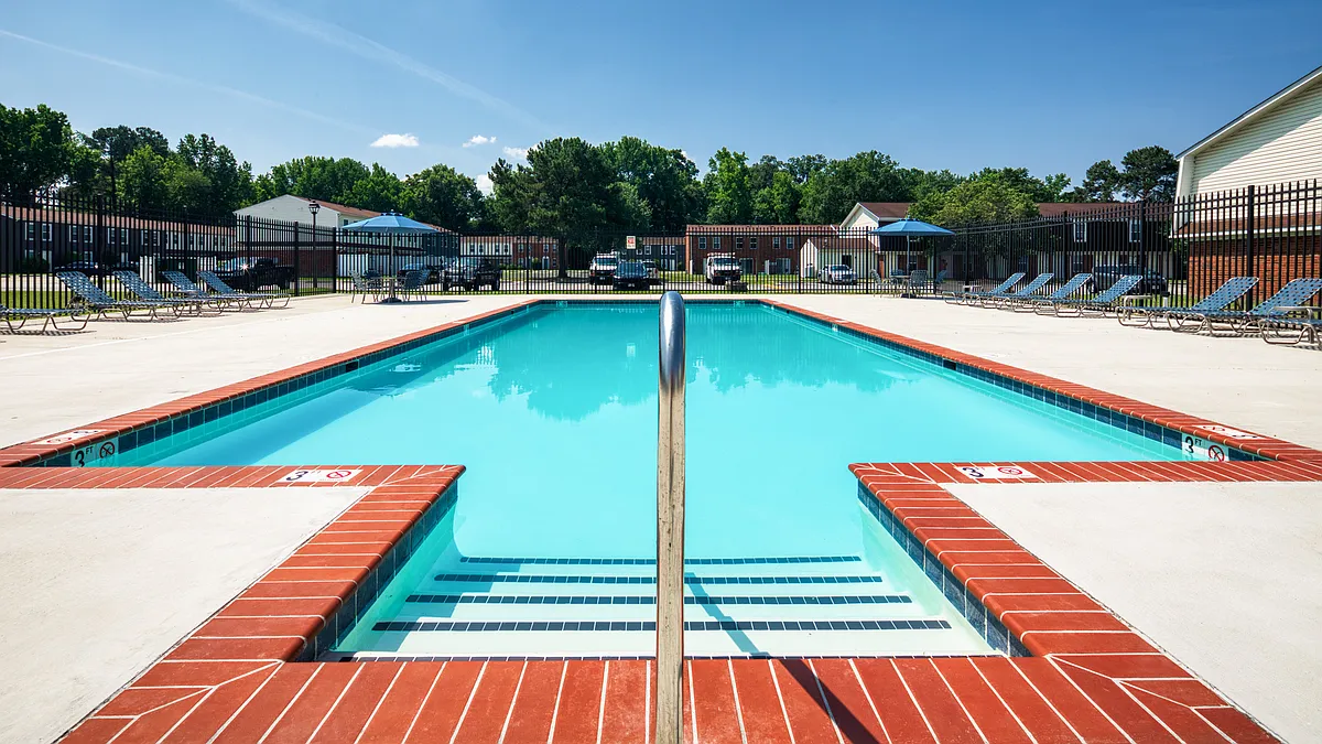 Building Photo - Woodbriar Apartments