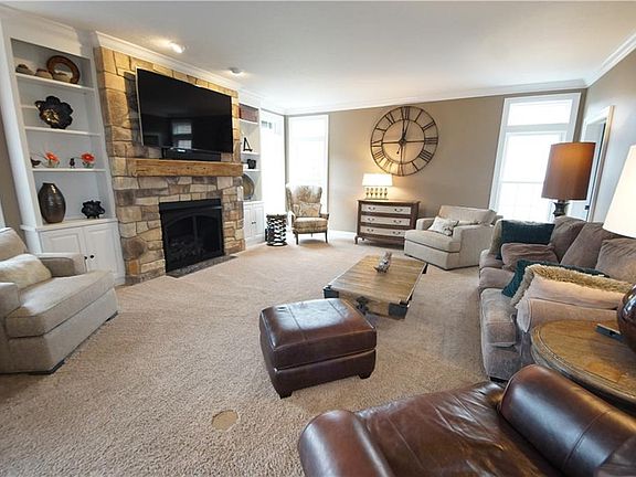 5th image of 35271 Saddle Creek Dr