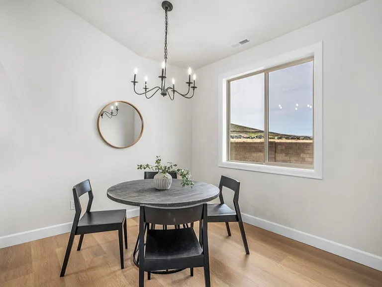 3780 Nuthatch St #3780 — Photo 5