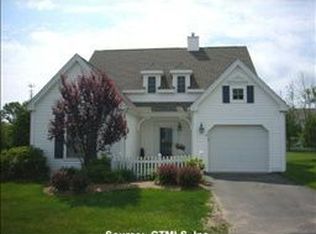 3 Clover Ln, Farmington, CT 06032