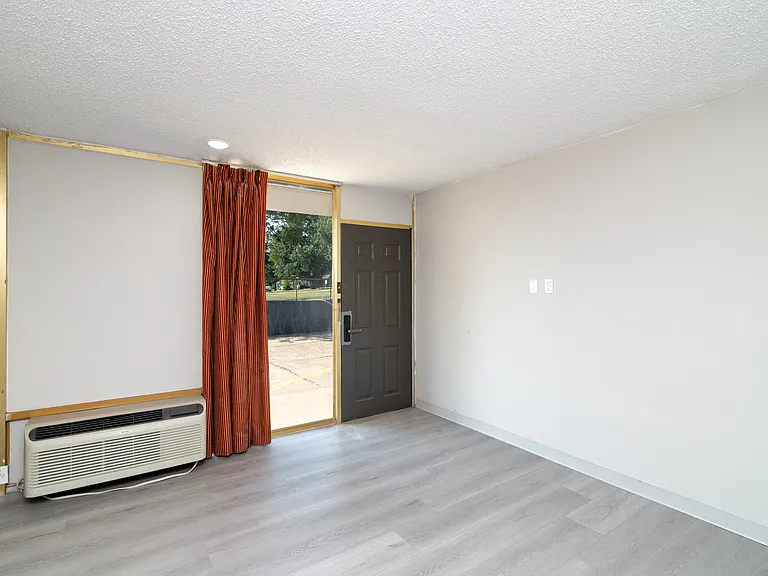 Ponca City Apartments LLC by Avera Living — Photo 18
