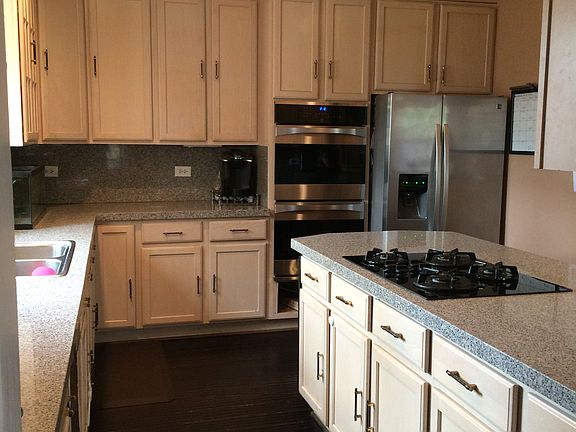 3rd image of 10436 S Hoyne Ave