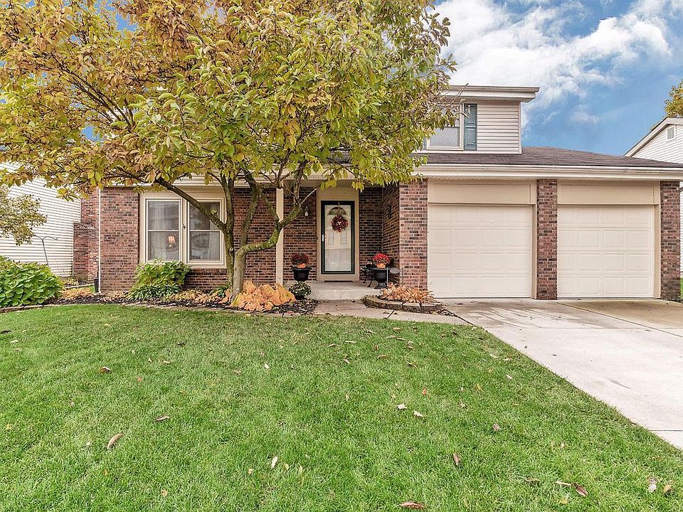 1st image of 2233 Otter Ln
