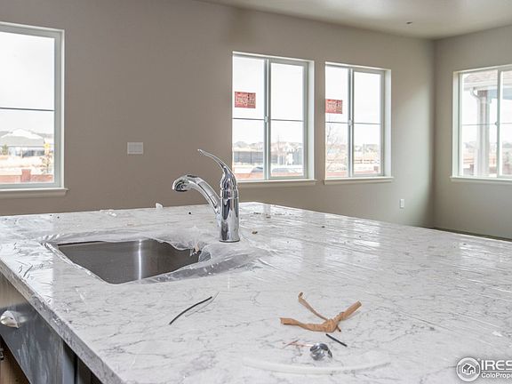 4th image of 396 Seahorse Dr