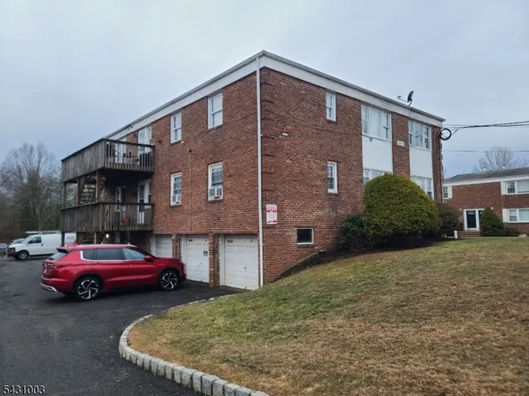 4 Columbia Dr APT 1A, Bridgewater, NJ 08807
