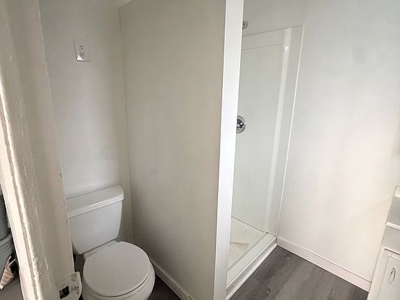 3rd image of 312 S 2nd St