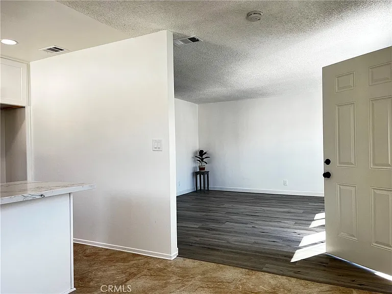 7631 Amazon Dr #4 — Photo 9