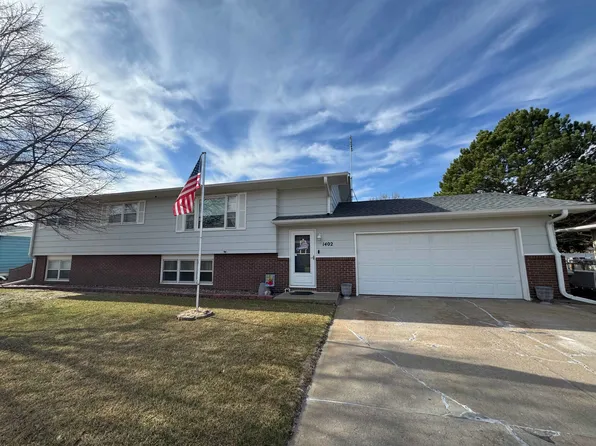 1402 E E Street, North Platte, NE 69101
