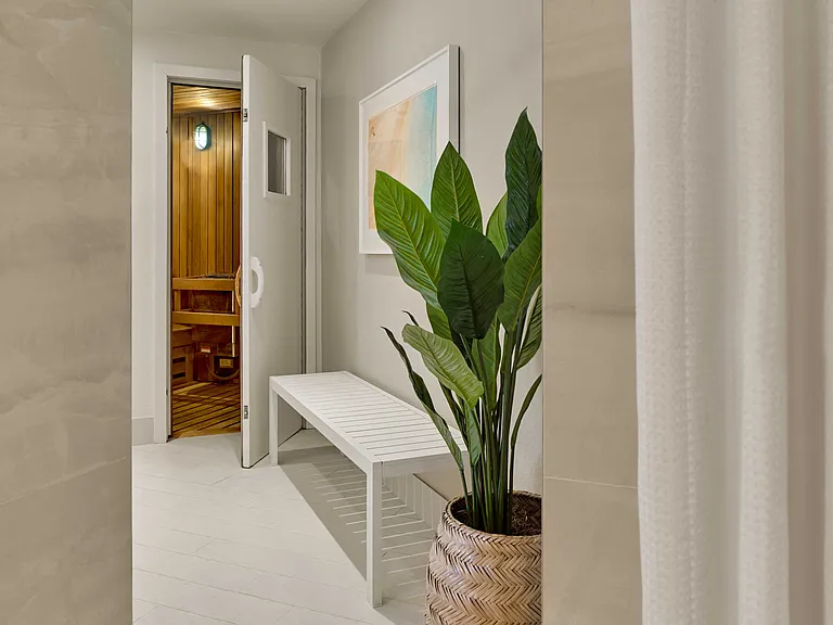 South Beach Marina Apartments — Photo 44