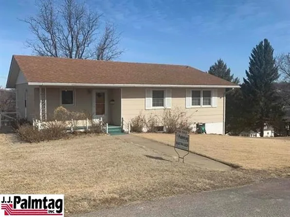 105 Skyline Dr, Rock Port, MO 64482