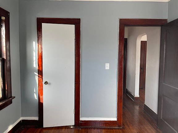 4th image of 1507 Green St