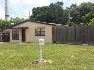 5741 Atlanta St, Hollywood, FL 33021