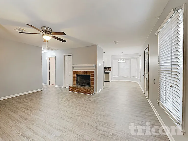 202 River Song Rd — Photo 2