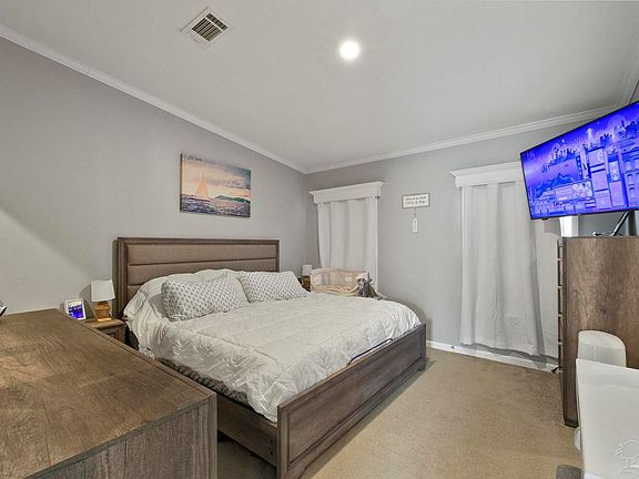 5th image of 5144 Pauline St