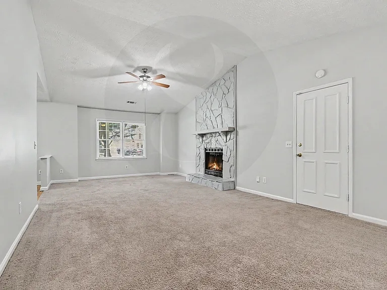 782 Cedar Farms Dr — Photo 8