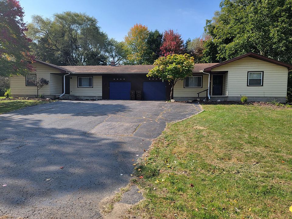 1st image of 2207 Park Ln #2207