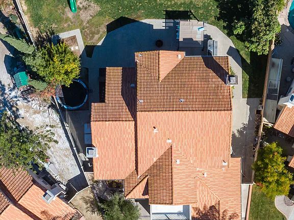2nd image of 41383 Blue Bonnet Ct