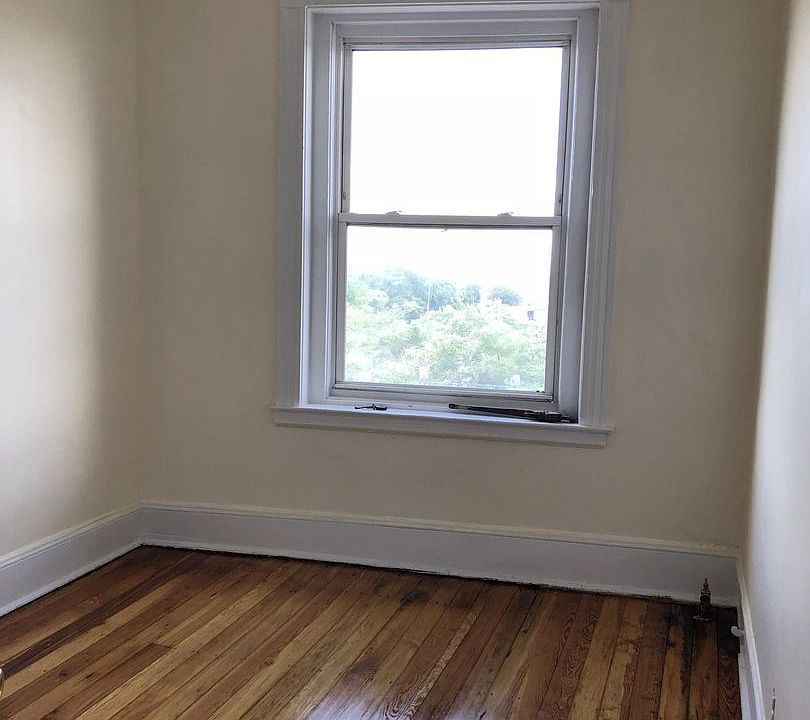 2nd image of 1 Linden St #11F