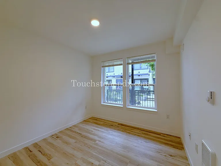 Tabor Terrace — Photo 47