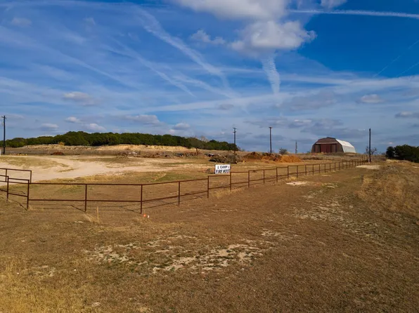 774 N 183rd Hwy, Lampasas, TX 76550