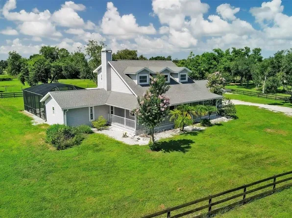 6874 Papago Rd, Sarasota, FL 34241