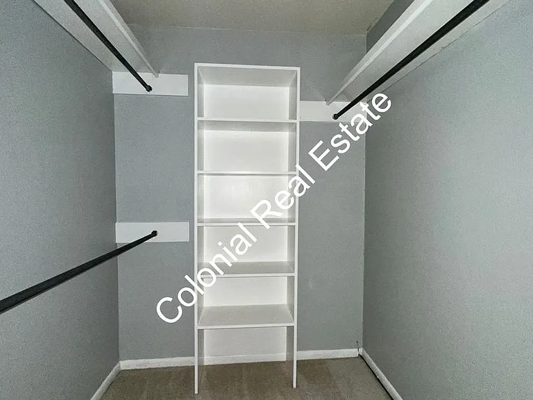 1281 Colonial Pkwy — Photo 14