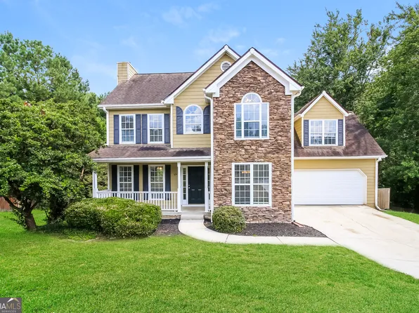 634 Weaver Falls Ct, Loganville, GA 30052