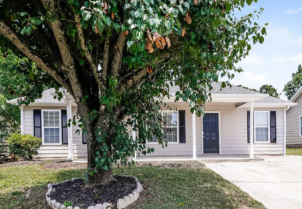 3213 Green Meadow Way