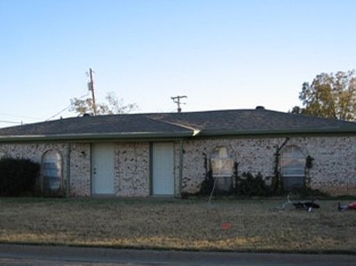 1st image of 4106 NE 4th St Unit A