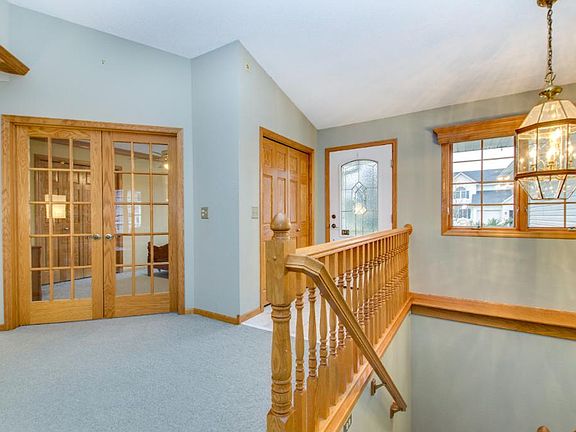 3rd image of 2254 Lacasse Dr
