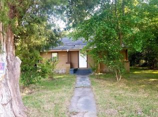 5818 Elder St, Moss Point, MS 39563