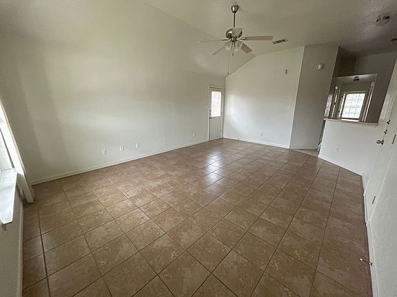 2nd image of 215 Dale Earnhardt Dr #B