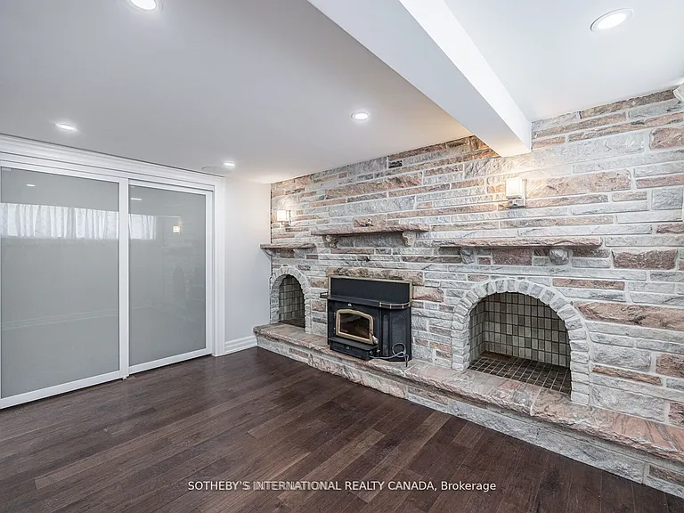 942 Fletcher Valley Cres #BSMNT — Photo 23