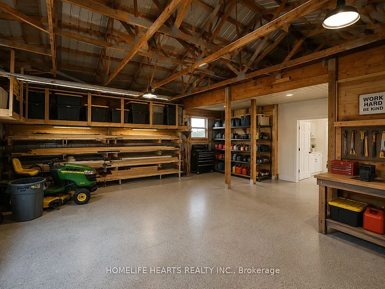 384 Zephyr Rd — Photo 10