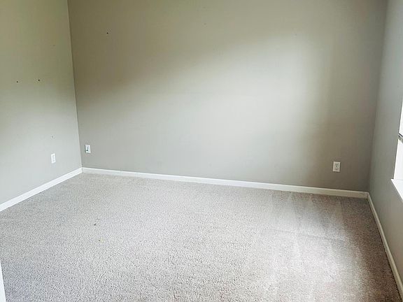 4th image of 5639 Still Meadow Ln