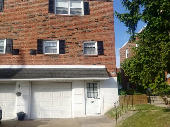 832 Arnold St, Philadelphia, PA 19111