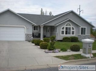551 Tamarack Dr, Tooele, UT 84074