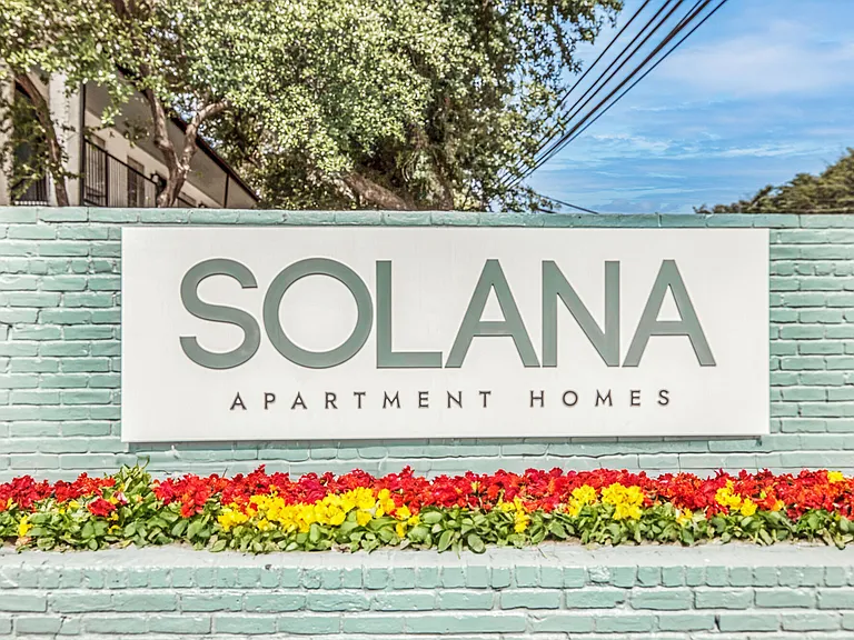 Solana — Photo 4