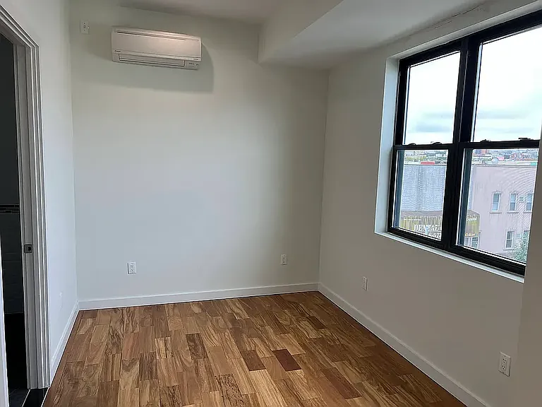 409 Knickerbocker Ave #8 — Photo 3