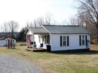 920 Deason Rd, Dickson, TN 37055